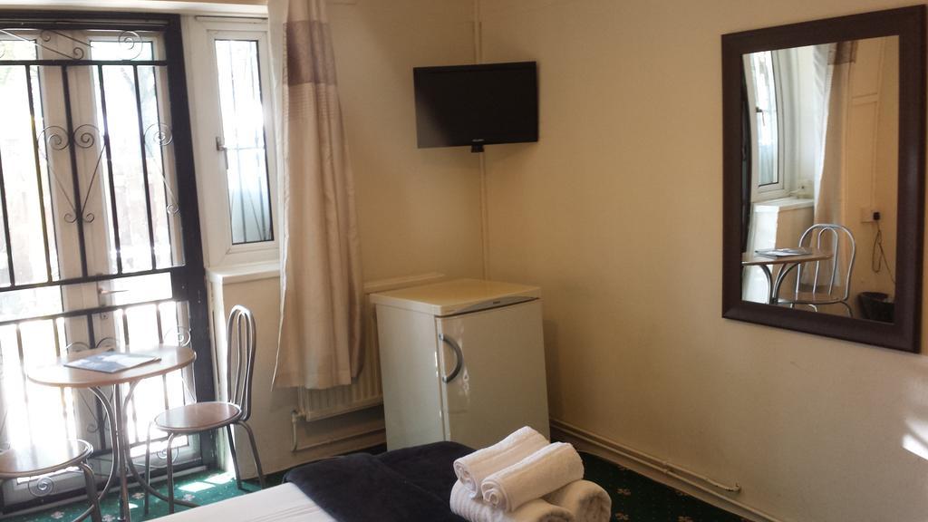 Whitechapel Rooms Лондон Стая снимка